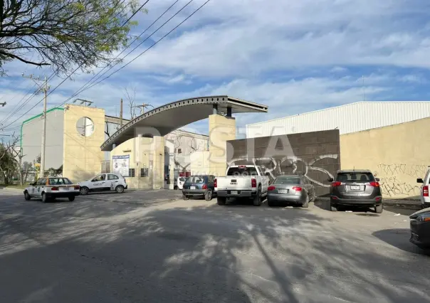 Reportan fuga de aceite en empresa de la colonia Nuevo Milenio de Guadalupe