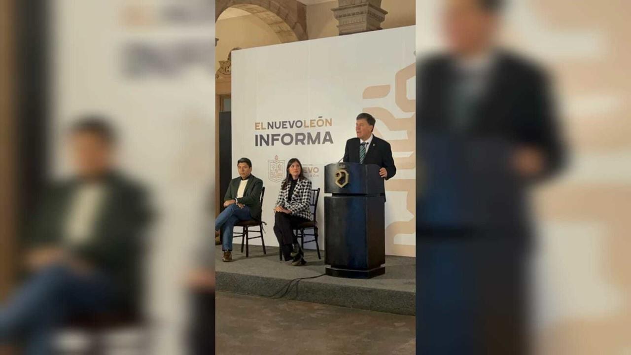 El funcionario estatal dijo que la emisión de contaminantes es necesario que la Refinería de Pemex, en Cadereyta, invierta en plantas desulfuradoras y en su mantenimiento. Foto: Rosy Sandoval