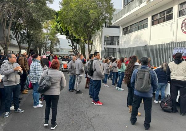 Protestan trabajadores del IPN, acusan falta de pagos para ajuste salarial