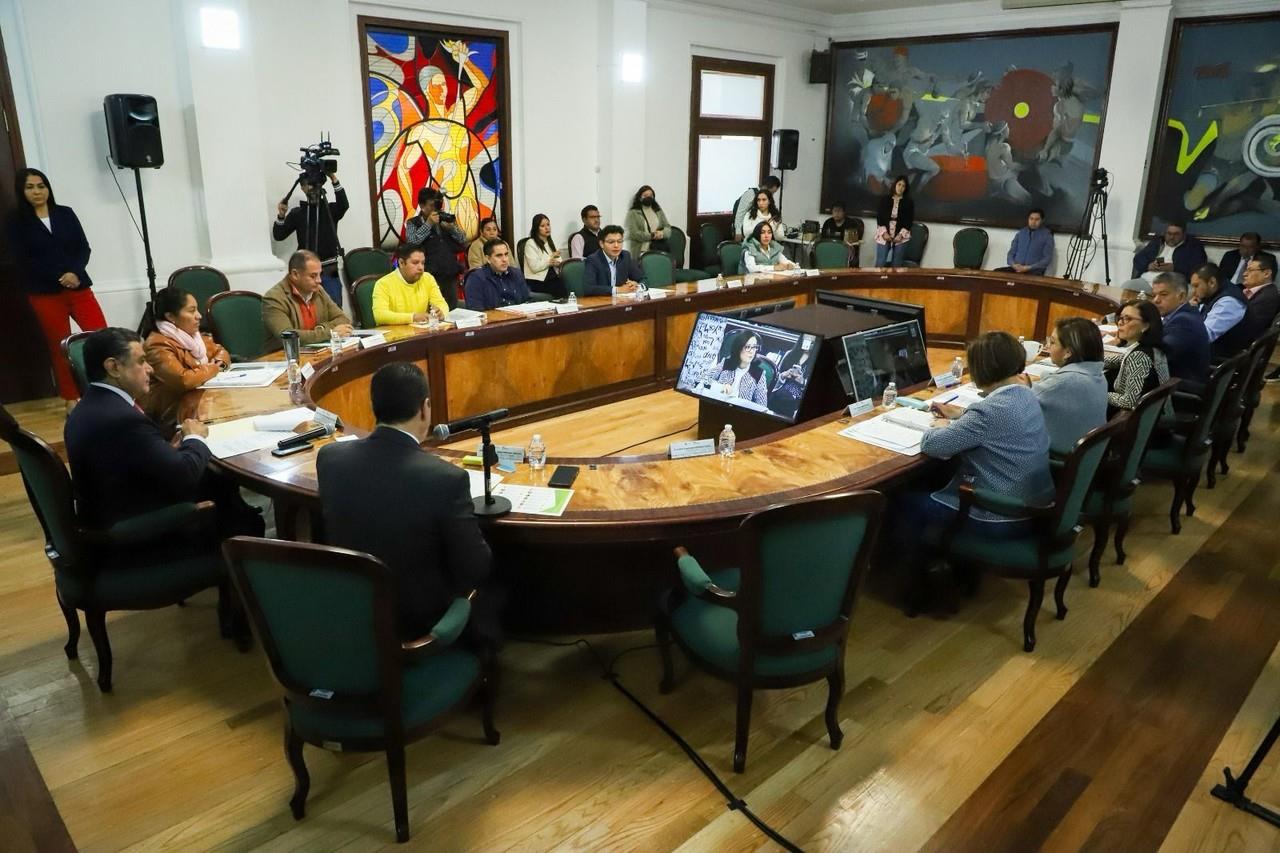 En Tlanepantla otorgarán hasta del 34 % en el pago del impuesto predial en 2024 a personas pensionadas o jubiladas, personas en situación de orfandad menores a 18 años. Foto: Gob. Tlalnepantla
