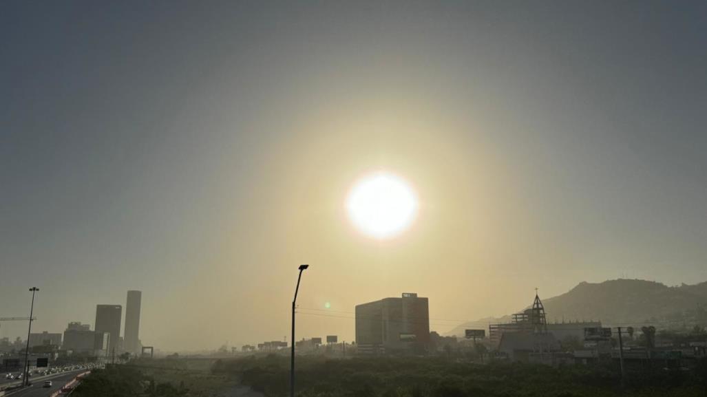 Alerta atmosférica en Monterrey por contingencia ambiental: culpan a tolvaneras