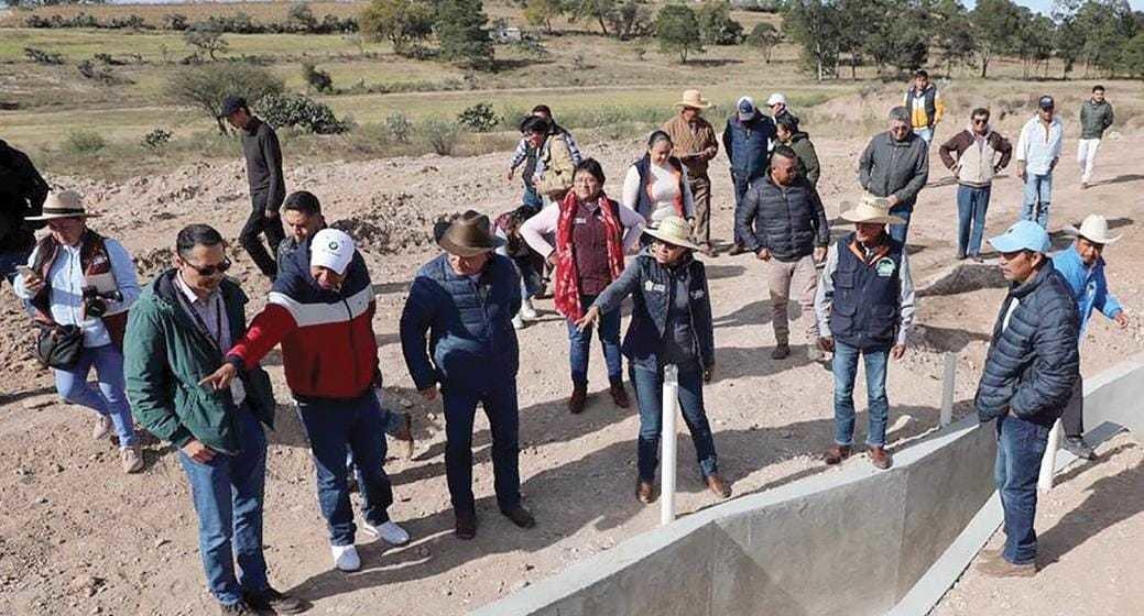 Inauguran dos canales de riego en el Edoméx para impulsar el sector rural. Foto: Especial