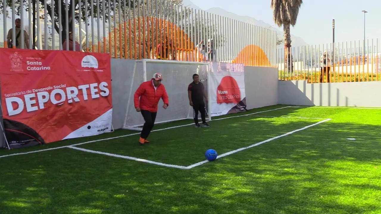 El alcalde Jesús Nava Rivera expresó su compromiso de seguir inaugurando más áreas deportivas en Santa Catarina. Foto: Gobierno de Santa Catarina