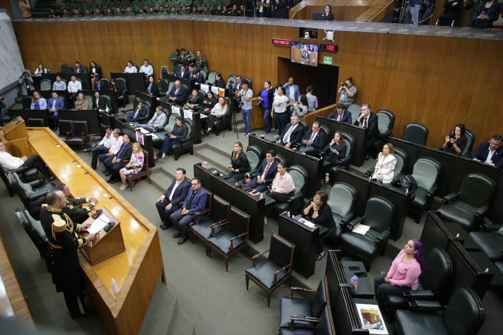 En el rubro de seguridad, la bancada tricolor propondrá que la suplantación de identidad se agrave cuando sea cometido a través de medios informáticos. Foto: Cortesía