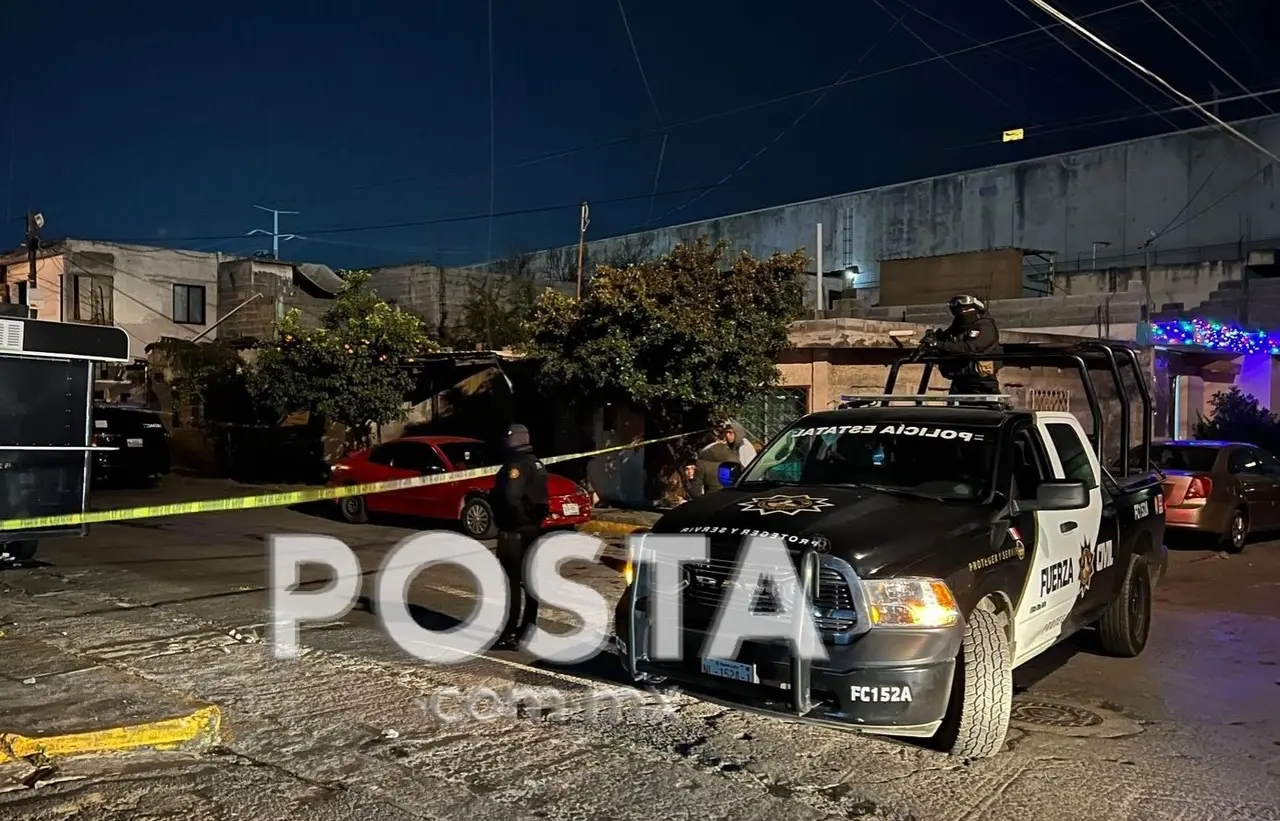 La zona fue asegurada por las autoridades quienes iniciaron las indagatorias, donde no se descarta usara pólvora en su experimento fallido. Foto: Raymundo Elizalde.