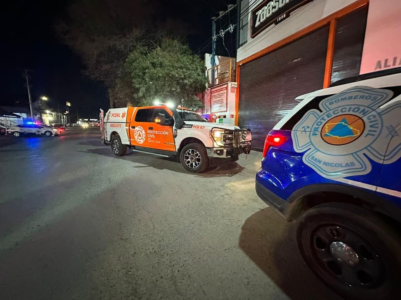 El incidente ocurrió en la intersección de la avenida Nogalar y Diego Díaz de Berlanga, en la colonia Futuro Nogalar. Foto: Protección Civil de Nuevo León.