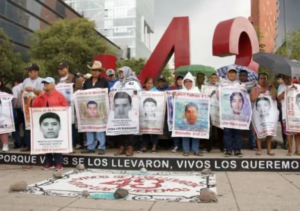 Liberarán a 8 militares acusados de desaparición de normalistas de Ayotzinapa