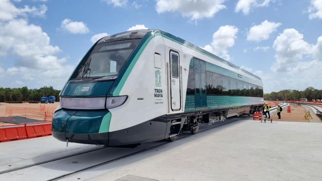 Tren Maya sigue con problemas: Pasajeros trasladados en camiones