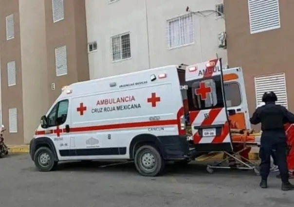 Niño de cuatro años cae desde un tercer piso cuando brincaba en su cama