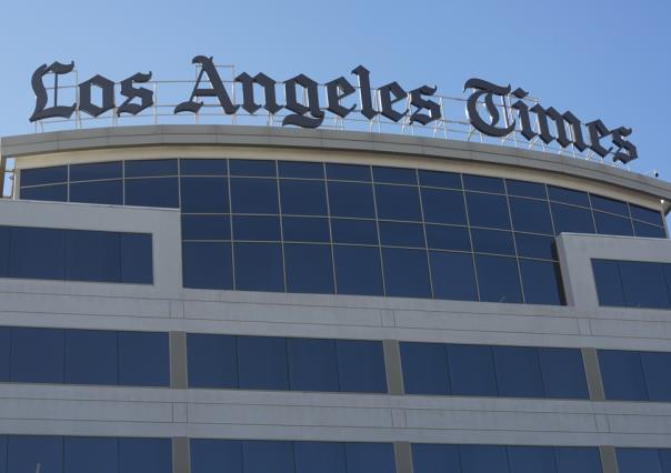 LA Times anuncia despidos de 94 empleados en medio de protestas