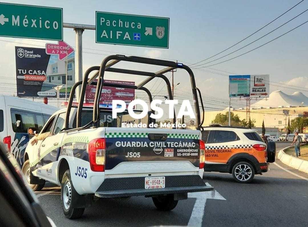 Los comerciantes ambulantes exigen les permitan trabajar en la vía pública. Foto: Fernando Cruz