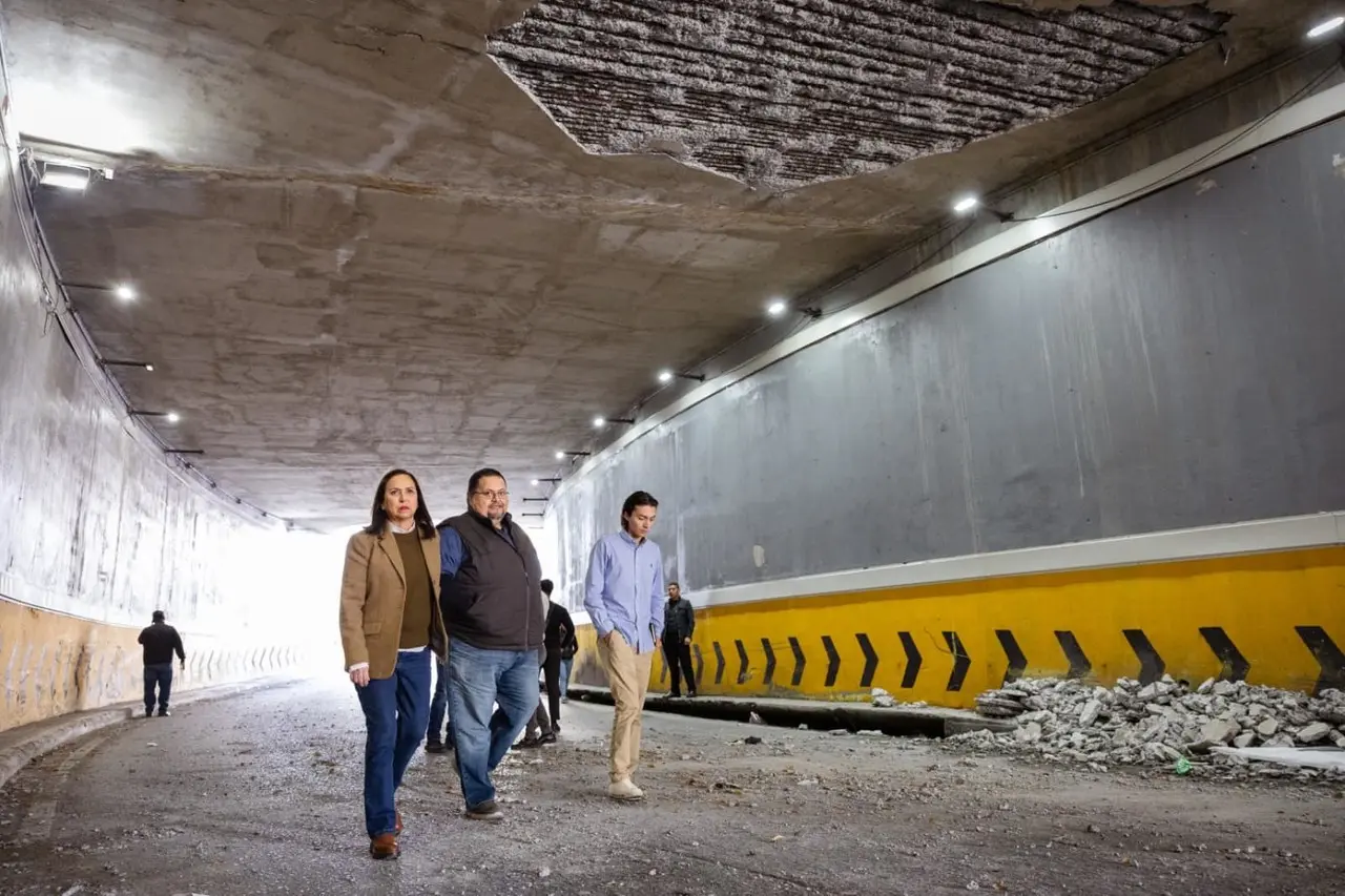 Tras detectar desgaste en los materiales, se determinó la reconstrucción en muros y los de esta importante vía de tránsito. Foto: Facebook/ Municipio de Guadalupe