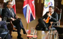 Samuel García se reúne con embajador del Reino Unido en México