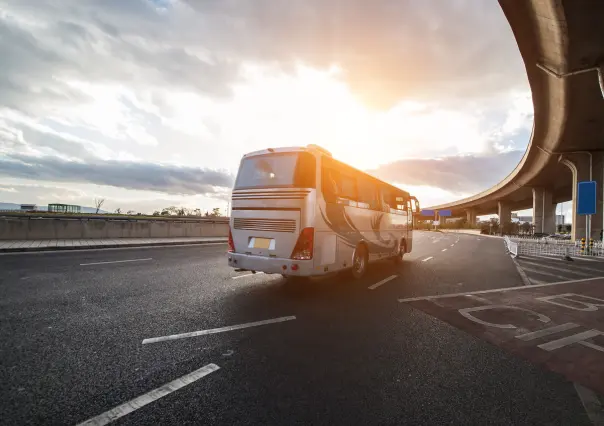 ¿Vas a viajar en autobús? Ofrecen descuentos del 50 % a estudiantes en Torreón