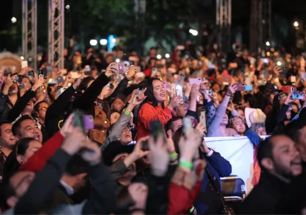 Emociona a paceños y visitantes el Carnaval La Paz México Fantástico