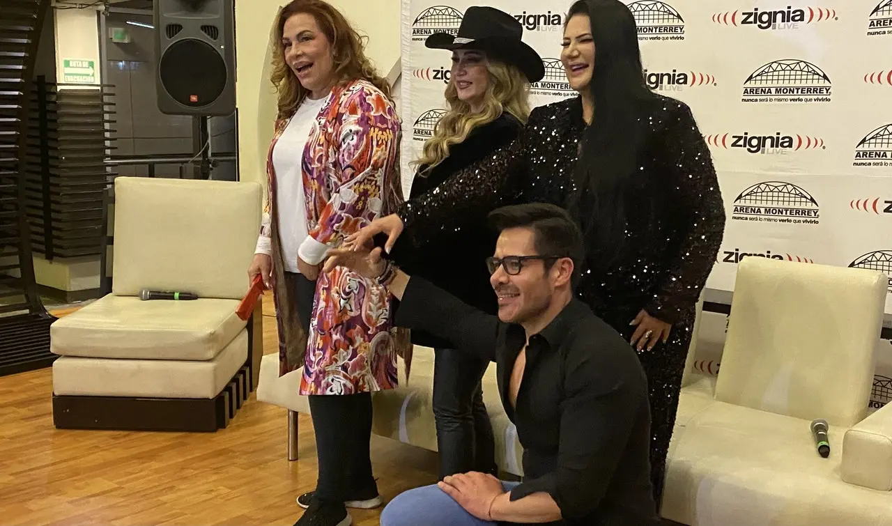 En conferencia de prensa Hugo Mejuto junto con María del Sol, Alicia Villarreal y Alejandra Ávalos reveló el fin del ciclo de Grandiosas. Fotos. Arturo González