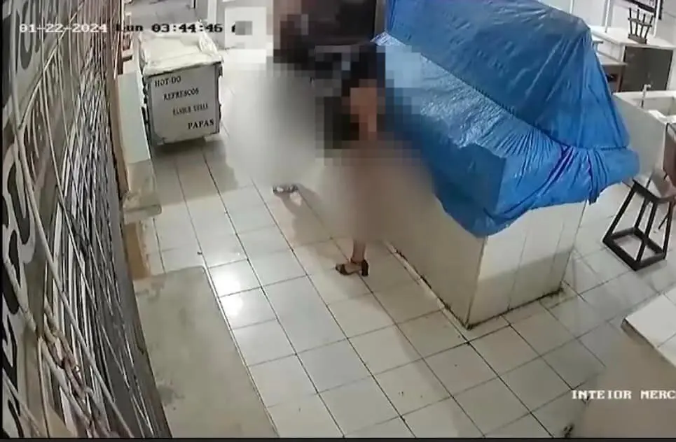 Usuarios señalan que esta no es la primera vez que sucede un suceso de este tipo en el mercado de la comunidad Fotos: Redes sociales