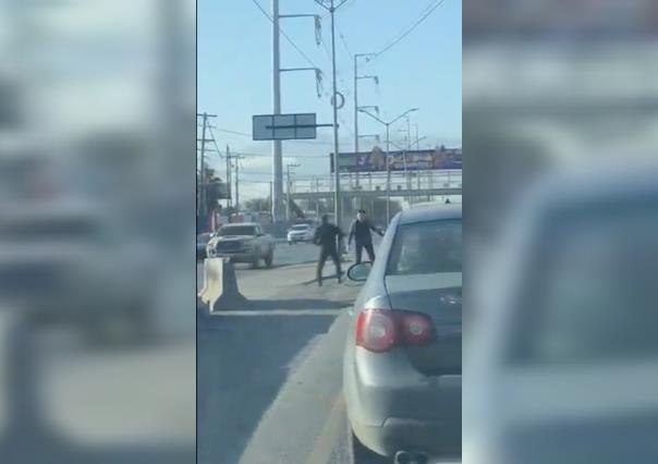 Conductores ahora pelean en San Nicolás de los Garza