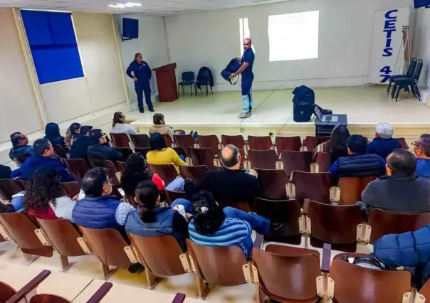 Prevención de armas en escuelas, un taller para maestros y directivos