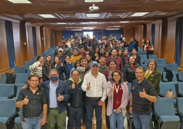 Visita candidato a la Rectoría de la UA de C diversos planteles de Saltillo