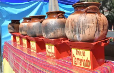 Vamos por un tamal y un atole a la feria en Nezahuacóyotl