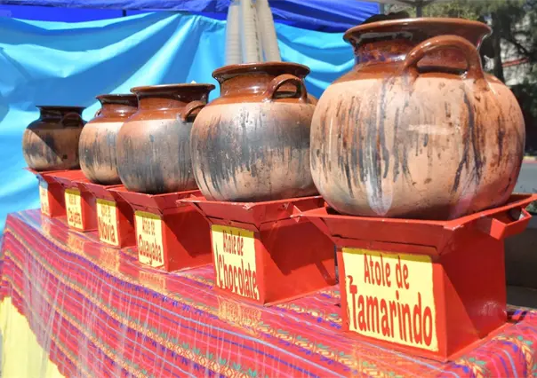 Vamos por un tamal y un atole a la feria en Nezahuacóyotl