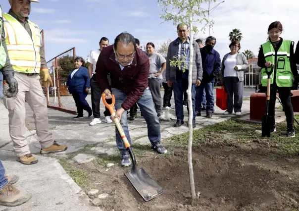 Realizan brigada de limpieza en la colonia Infonavit Topo Grande de Escobedo