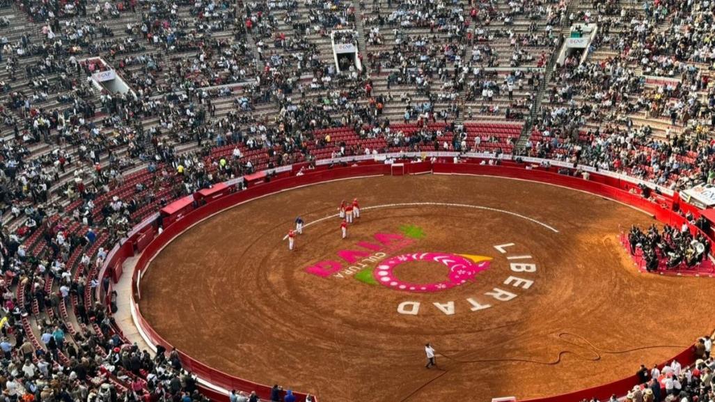 ¡Exigen el fin de las corridas de toros!: marcha en la Plaza México desata caos