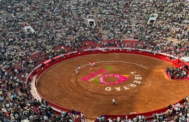 ¡Exigen el fin de las corridas de toros!: marcha en la Plaza México desata caos