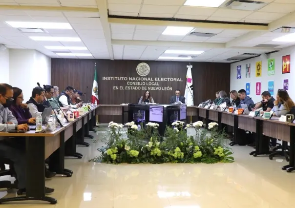 Aprueba INE voto en urnas electrónicas de casillas especiales en Nuevo León