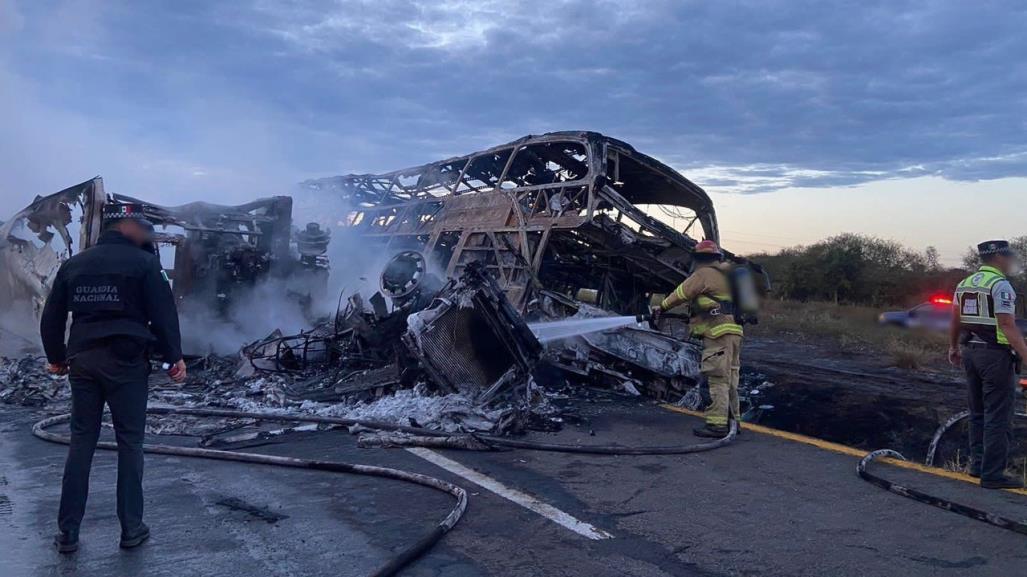 Tragedia en autopista Mazatlán-Culiacán: 22 personas muertas tras choque