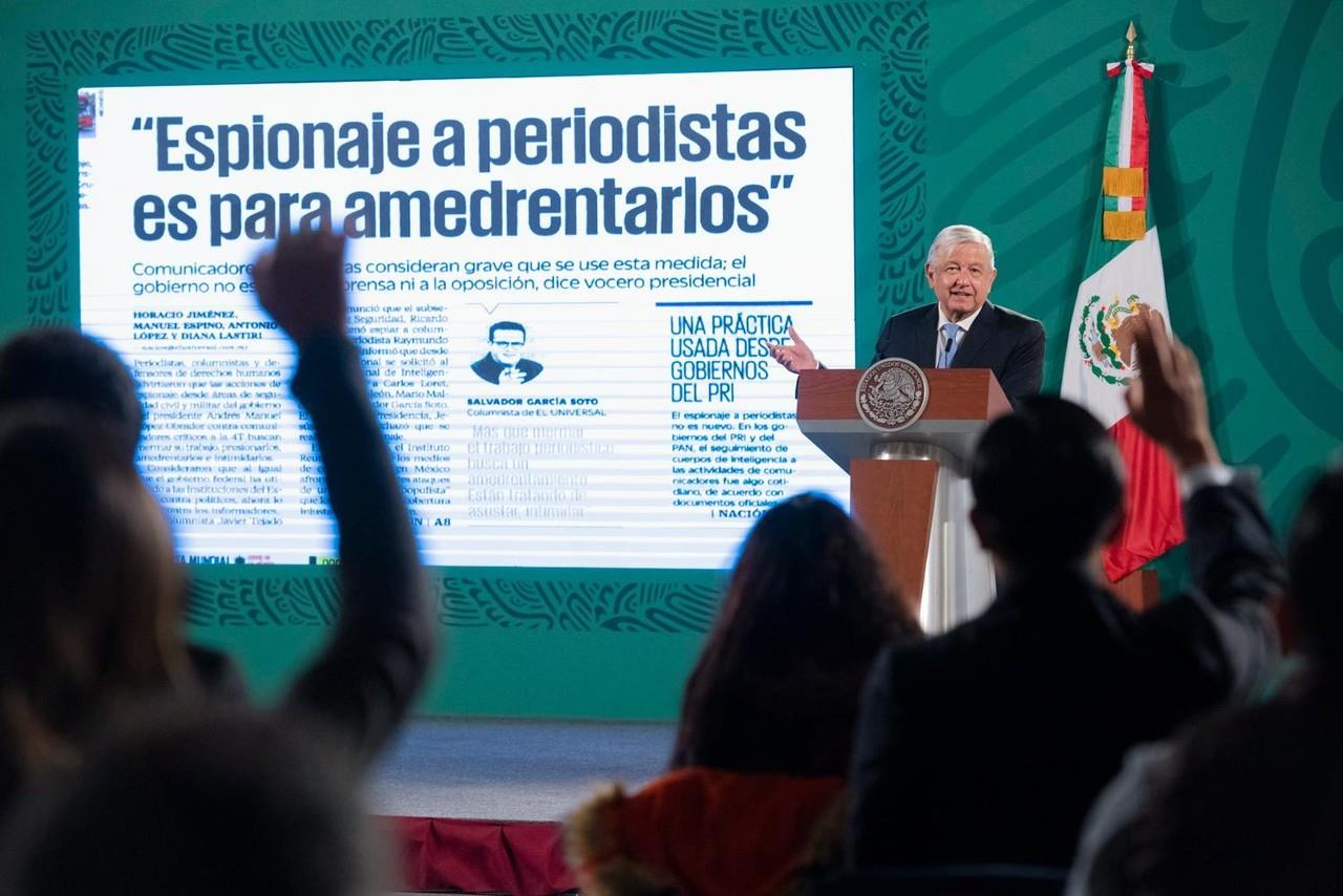 AMLO acusa golpe a la libertad de expresión | Fuente: Especial