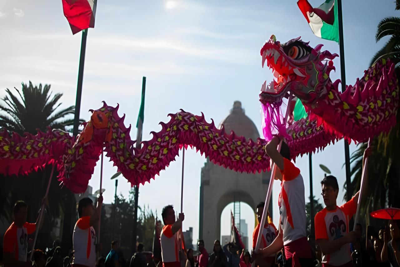 Lánzate este fin al concurso de disfraces “Feliz Año Nuevo Chino” en el Ángel.                  Foto: @AA_CDMX