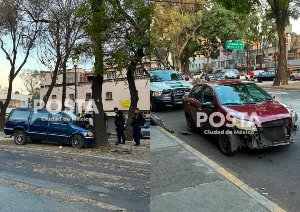 Automovilista se pasa el alto y provoca que camioneta choque contra árbol