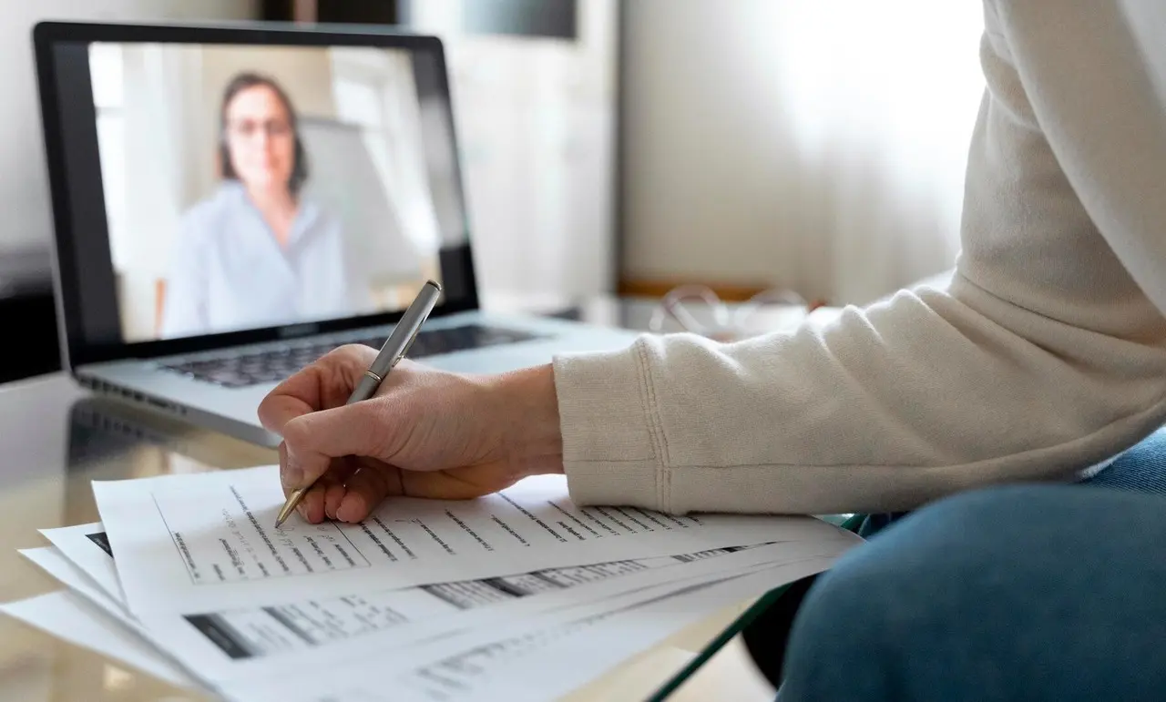 ¡No Pierdas la Oportunidad! La UNAM te Invita a cursos online gratuitos. Foto: Freepik