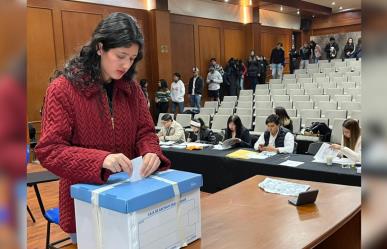 Arrancan votaciones en la Universidad Autónoma de Coahuila