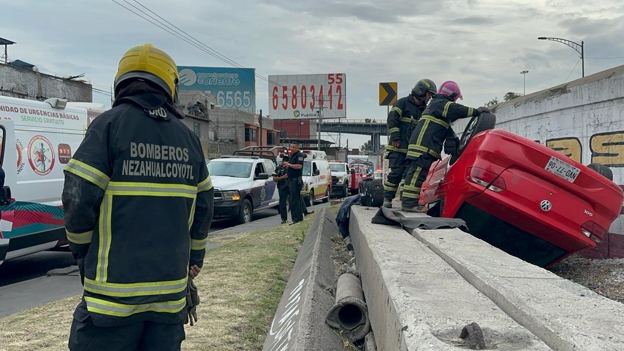 El conductor resultó con lesiones que no requirieron su traslado a un hospital. Foto: Fernando Cruz