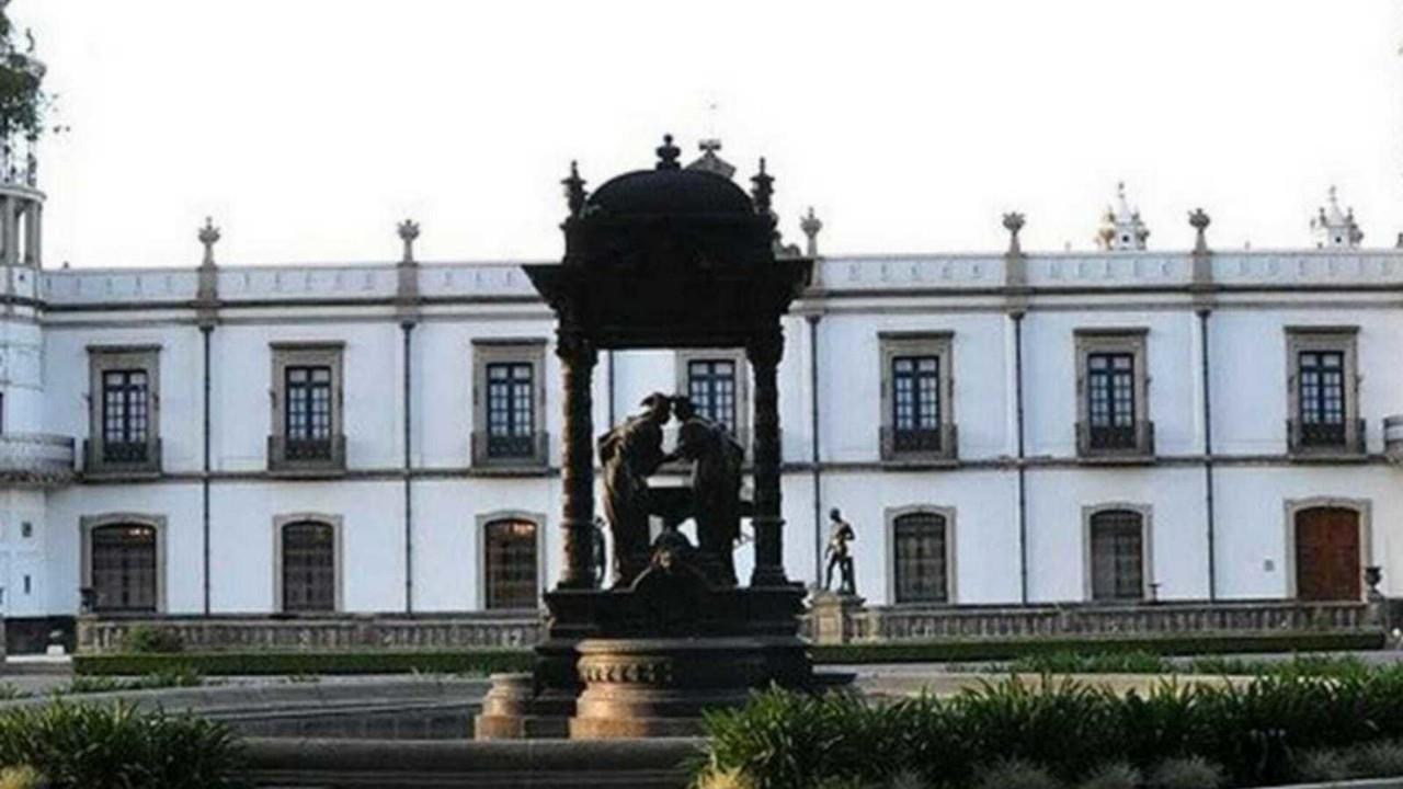 La FGJEM busca al rector de la UACh, Ángel Garduño García, por agresión sexual. Foto: UACh