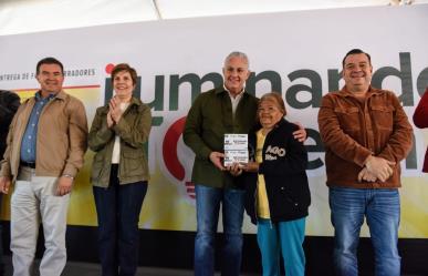 Acercan al ejido Albia el programa “Iluminando Torreón”