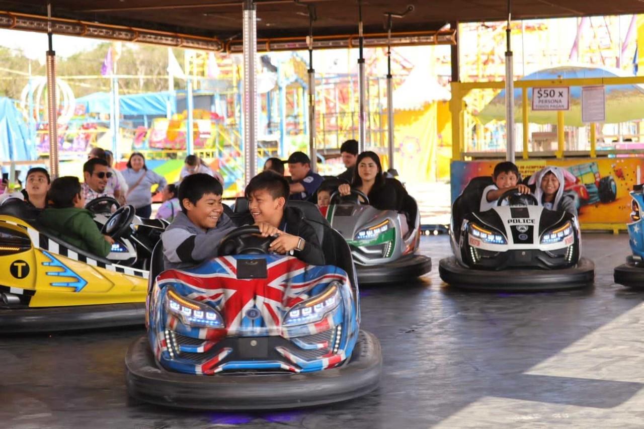 Juegos mecánicos en la feria de Valladolid. Foto: Ayuntamiento de Valladolid