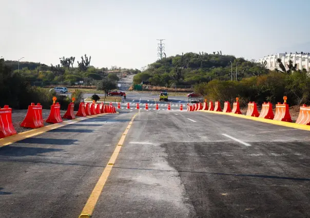 Establecen alternativa vial por obra en zona poniente de Monterrey