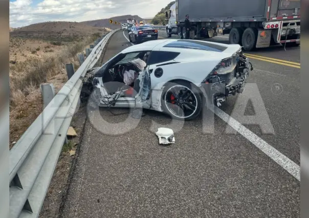 Un occiso en la destrucción de un Corvette de modelo reciente