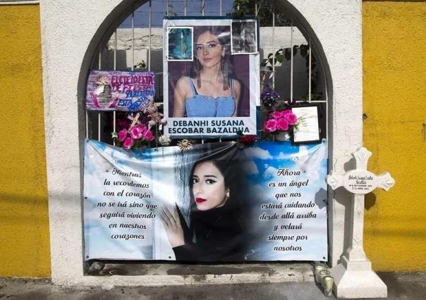 Acudirán padres de Debanhi Escobar a la FGR para ver avances
