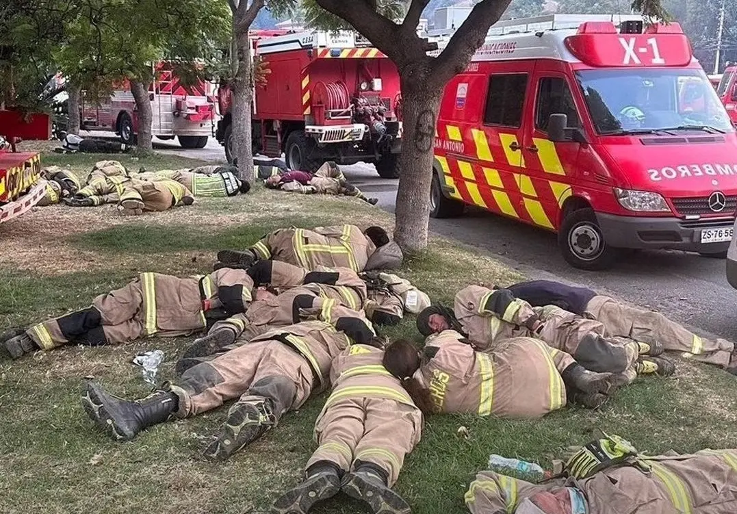 Los bomberos han hecho una gran labor | Fuente: @Cartes_kpilar