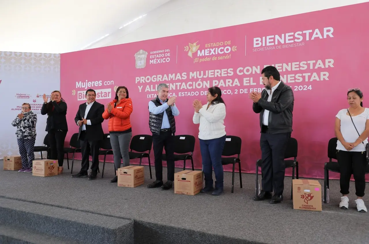 Por la veda electoral se entregarán dos bimestres juntos a Mujeres con Bienestar. Foto: Gob. de Méxicoi