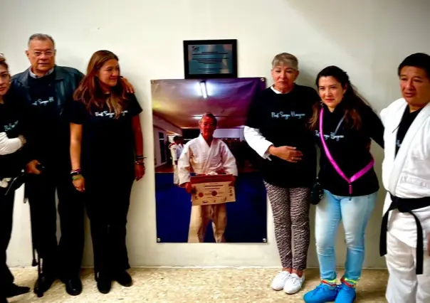 Cambian nombre a sala de Villa Olímpica en homenaje a maestro Sergio Hinojosa