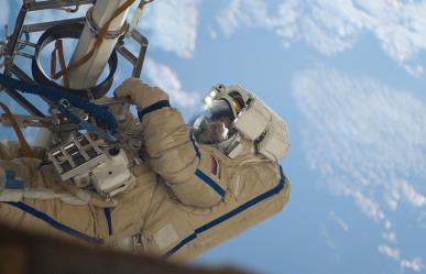 Astronauta ruso rompe récord mundial de permanencia en el espacio