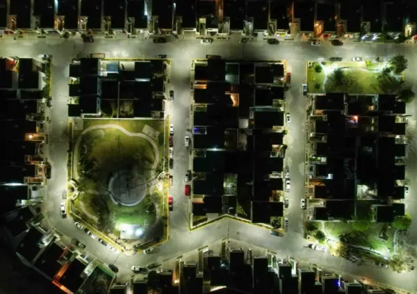 Culminan instalación de luminarias LED en colonia al oriente en Ramos Arizpe 