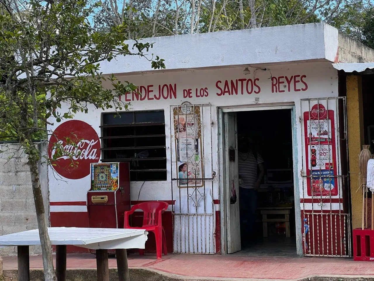 Tiendita de la esquina en Yucatán. Foro: Irving Gil