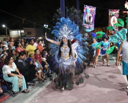 Estudiantinas: un atractivo de carnaval en Yucatán